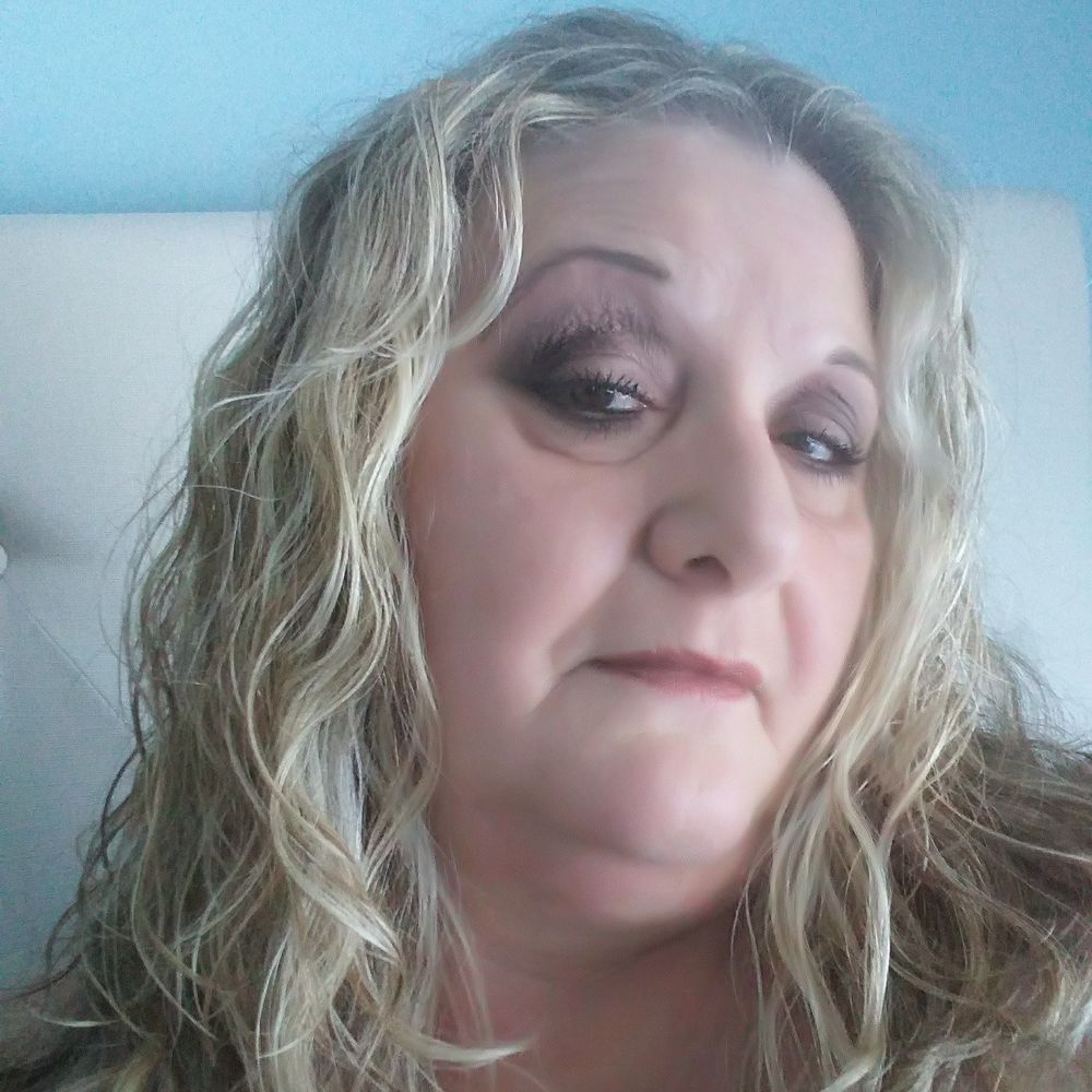 Meet your Posher, Linda